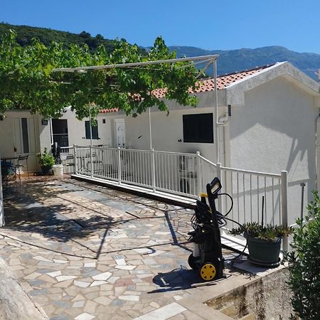 Vila Sipovac Budva Exteriör bild